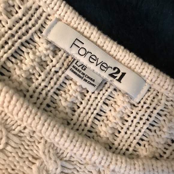 Open Knit Sweater 💛 - Picture 2 of 3
